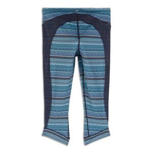Lululemon Stop at Nothing Crop Blue Print Leggings size 6